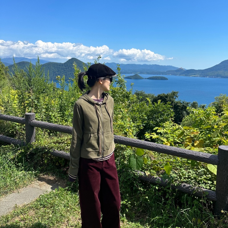 INFINITE COASTLINE/无垠海岸春晓12437细薄亲肤绿绒衣外套