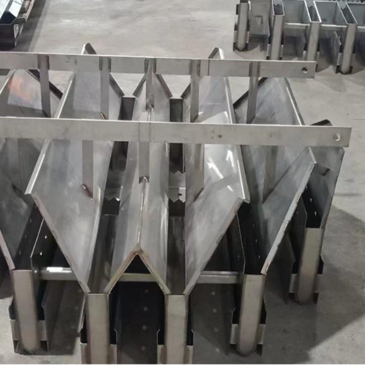 塔内件精馏塔设备槽盘式气液分布器中小实验精馏装置塔内件