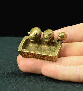 小猪屋纯铜家香插润小摆件三只铜摆件仿古肥