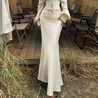 BETTER ME 杏色冷淡风高级感 蕾丝拼接缎面半身长裙