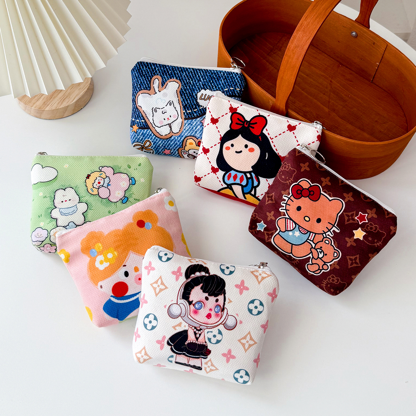 插画师联名耳机包零钱包放化妆品