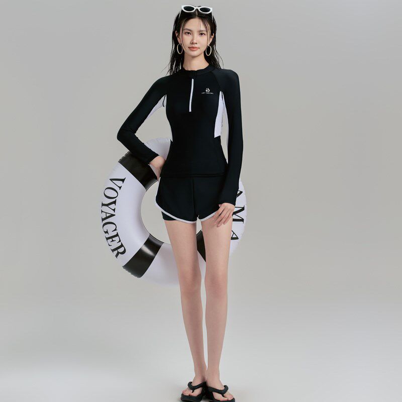2025年新款分体泳衣潜水服防晒水母服微胖女孩遮肉大码长袖长裤