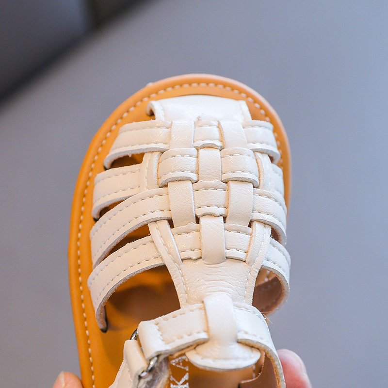 女宝宝凉鞋2021新款小童1-3岁儿童公主鞋软底防滑沙滩鞋婴童鞋夏0