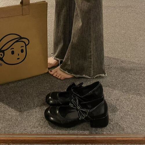 复古棕色蝴蝶结粗高跟玛丽珍鞋女