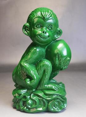 绿色木雕猴子摆件十二生肖实木头猴家居办公装饰送礼品红木工艺品
