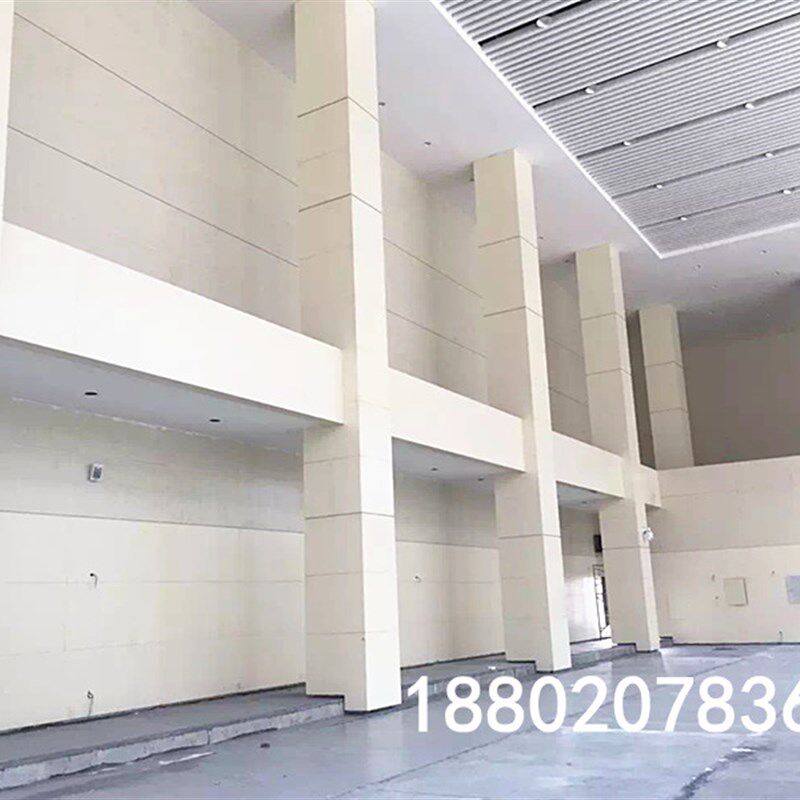 桂阳全民健身中心铝方通吊顶白色冲孔铝单板M墙面蓝色铝板幕墙装