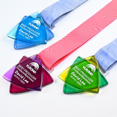 简约几何水晶挂牌定m制彩色背景免费刻字跑步马拉松活动比赛纪念