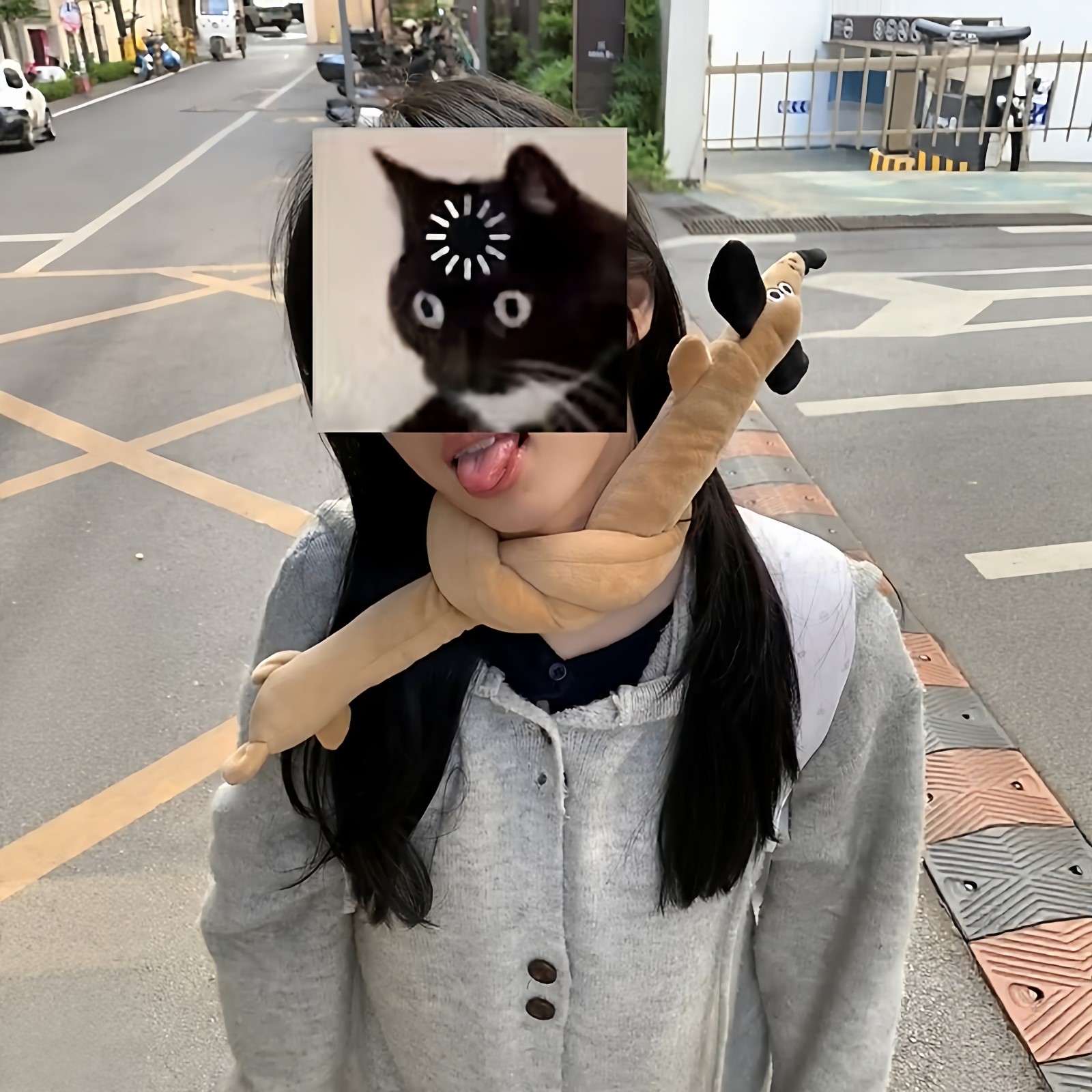 腊肠狗围巾创意细长发声公仔玩偶