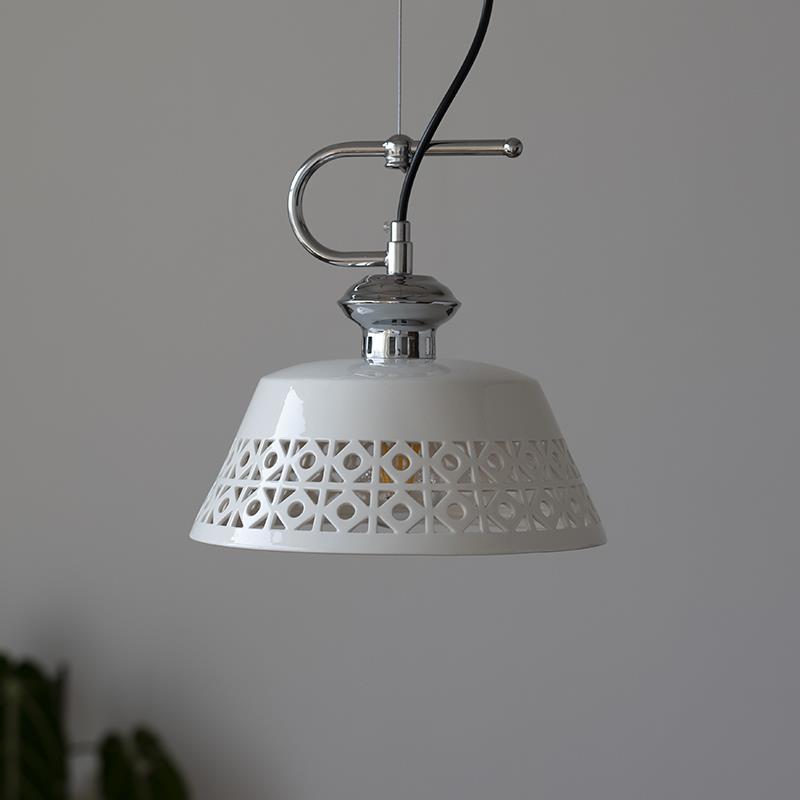 法式中古镂空陶瓷吊灯北欧简约复古卧室床头过道阳台衣帽间餐厅灯