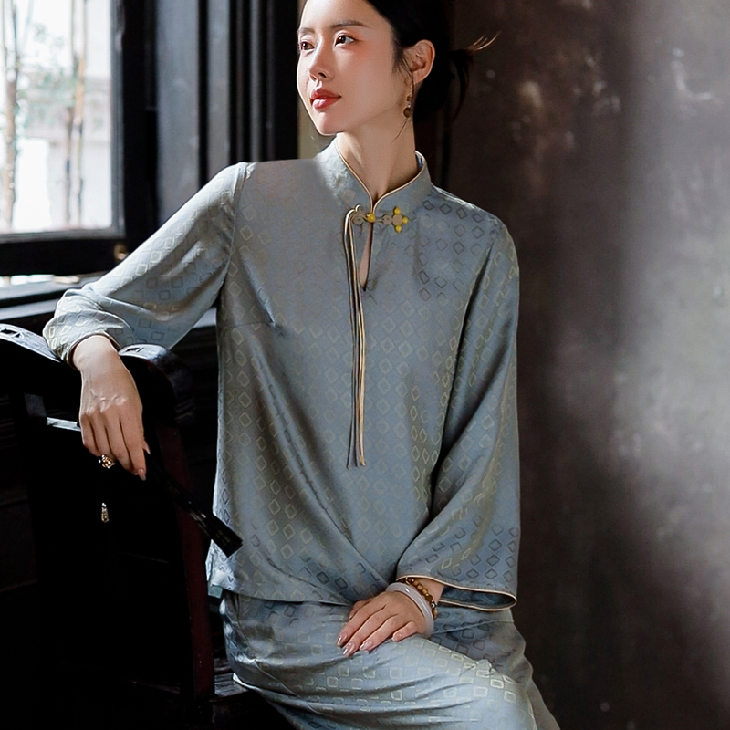 复古日记“晚缇”交织提花缎上衣