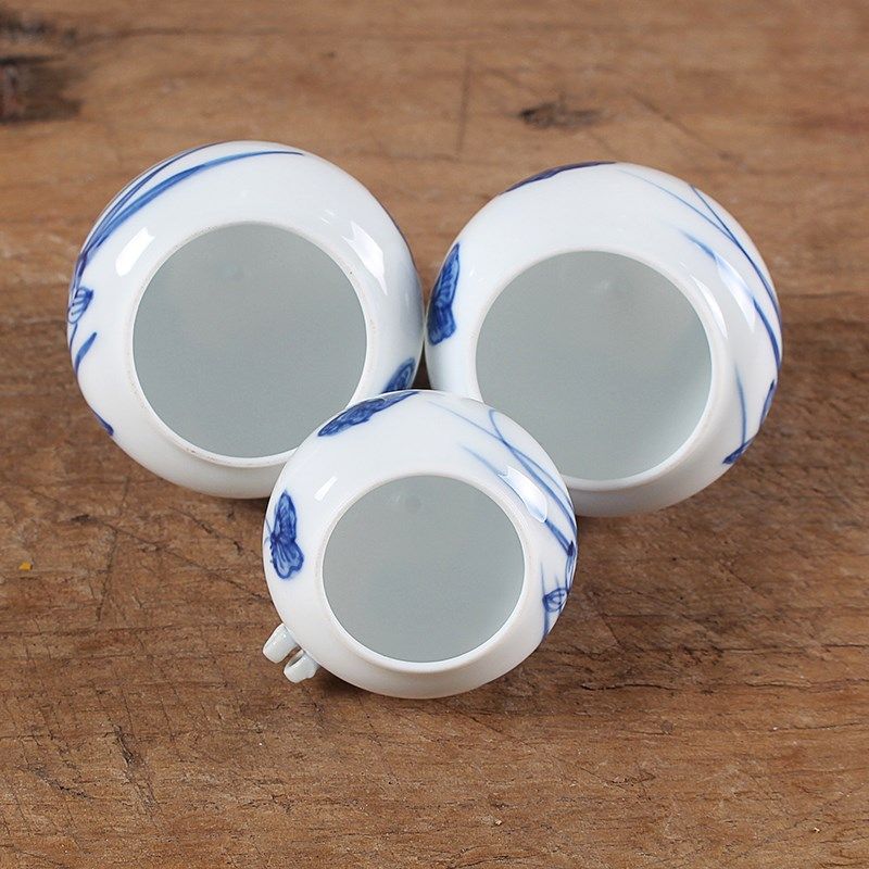 华胜堂 景德镇青花草虫中号鸡心罐鸟食罐画眉缸鸟杯 鸟笼配件,宠物/宠物食品及用品,鸟禽喂食器/喂水器,淘宝优惠券,粉丝福利购,淘宝优惠卷