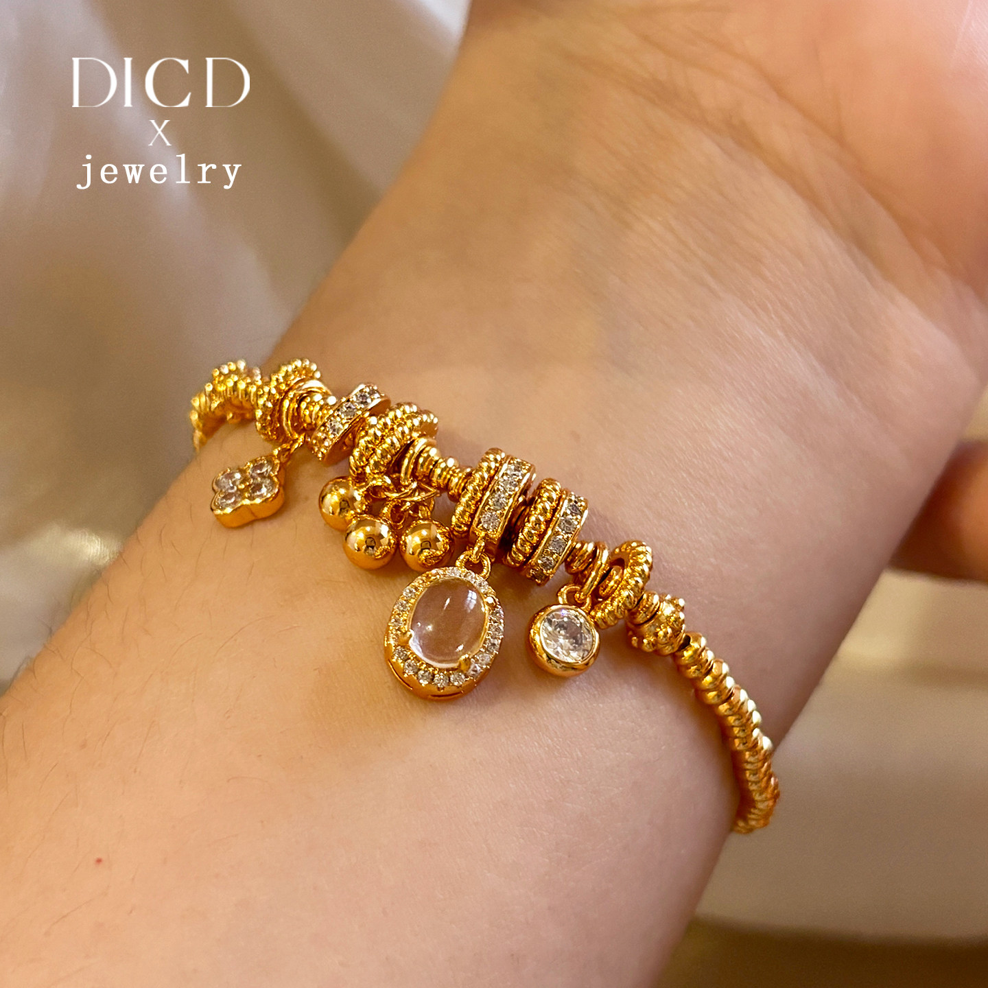 黄金店同款盘缠手链女轻奢小众精致招财手镯2026新款复古气质手饰