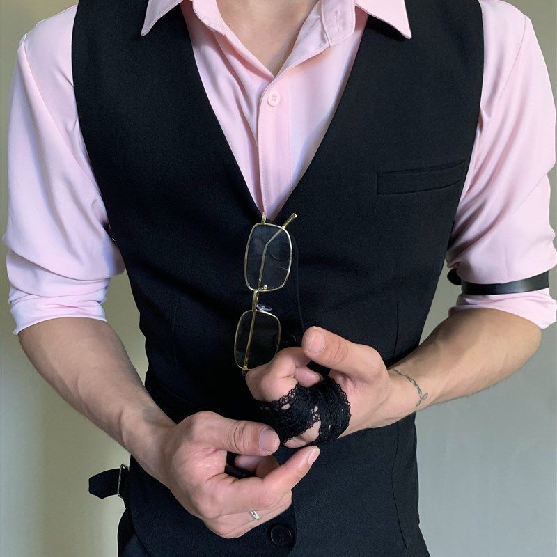 英伦风黑色西服马甲高级感痞帅男女禁欲系中性风修身背心西服马夹,男装,常规马甲,淘宝优惠券,粉丝福利购,淘宝优惠卷