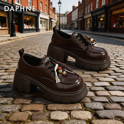 达芙妮复古粗跟乐福鞋女款