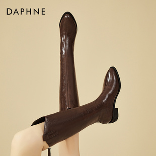 达芙妮雅丹风尖头V口长筒靴女2026秋冬加绒显瘦高跟骑士靴高筒靴