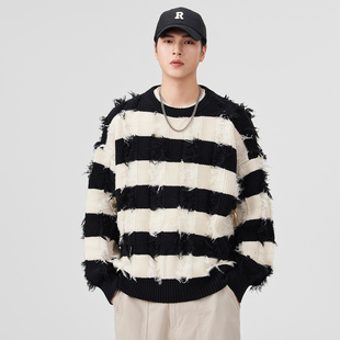 实拍秋冬新款潮牌破洞条纹加厚毛衣男士宽松百搭懒惰风针织衫