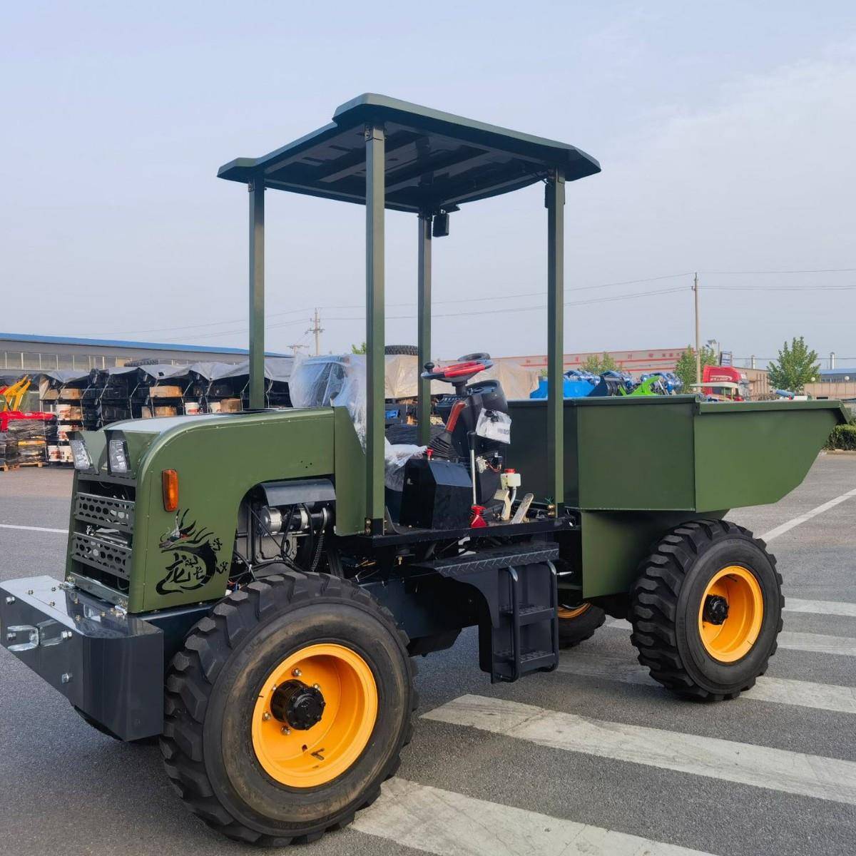 源头厂家直发煤矿用柴油工地卸料车2吨前翻斗四轮蹦蹦车