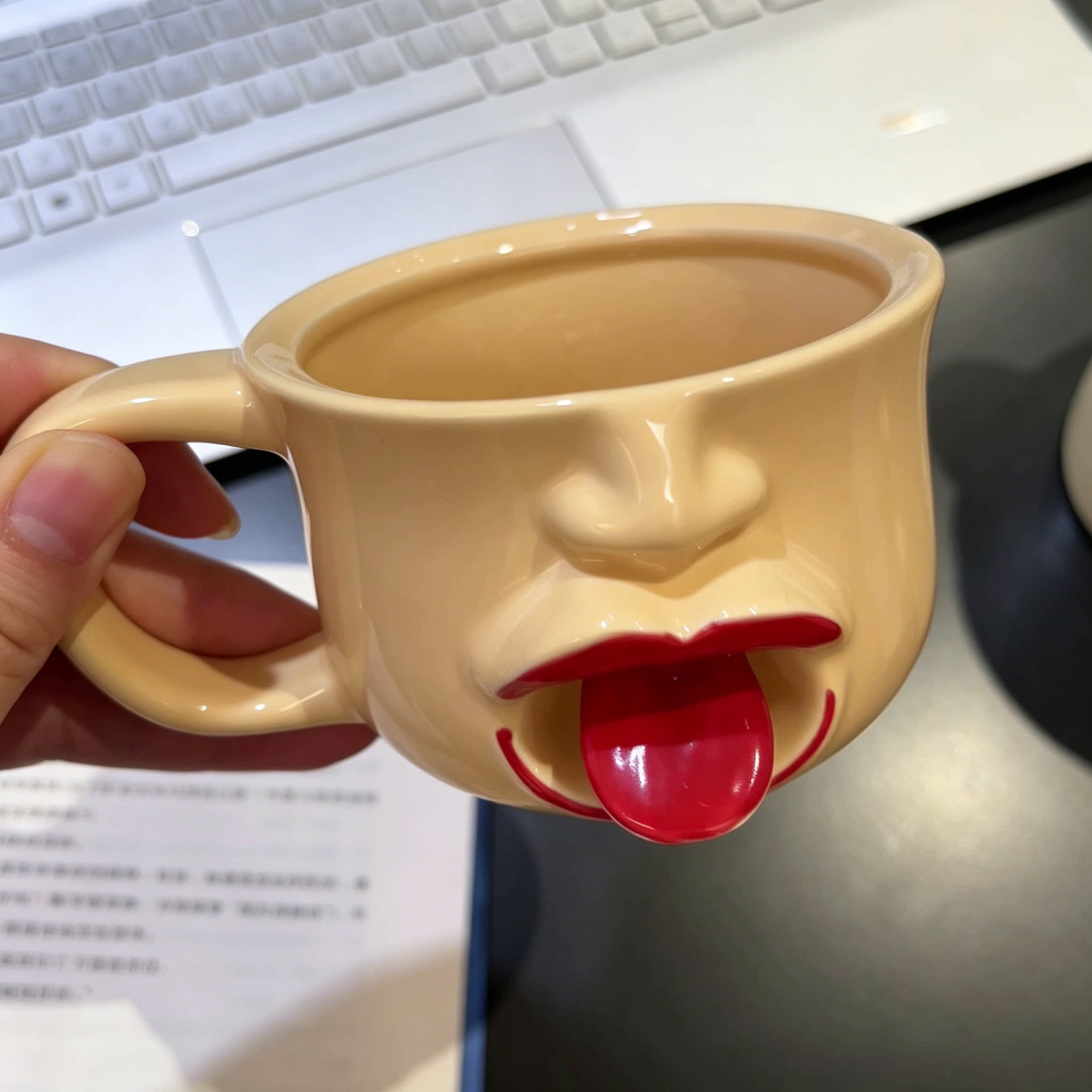 创意搞怪吐舌陶瓷马克杯礼物