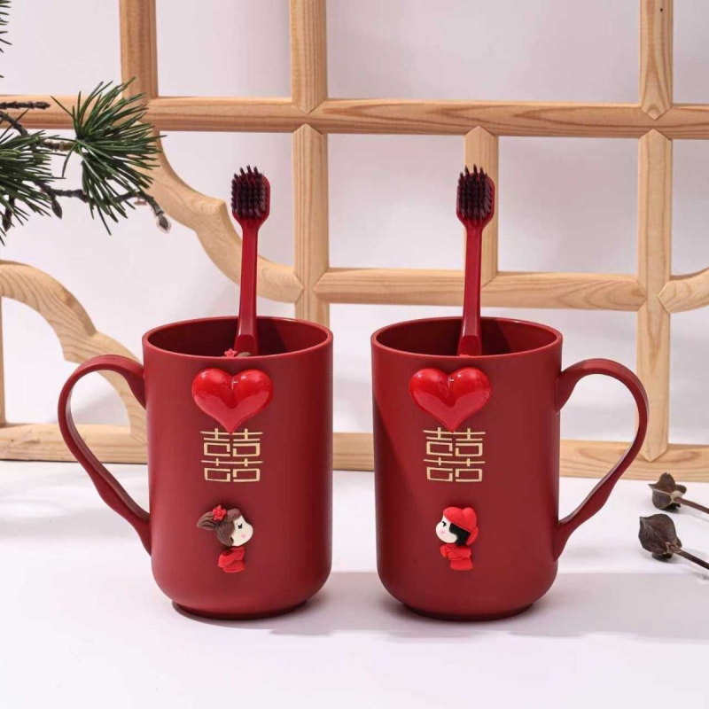 创意红色牙刷一对结婚可爱卡通情侣牙刷新娘女方陪嫁套装高档软毛