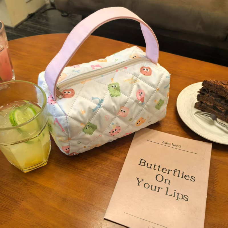 新款彩色曲奇充棉手提包化妆包学生收纳笔袋上班便携手提包手拎