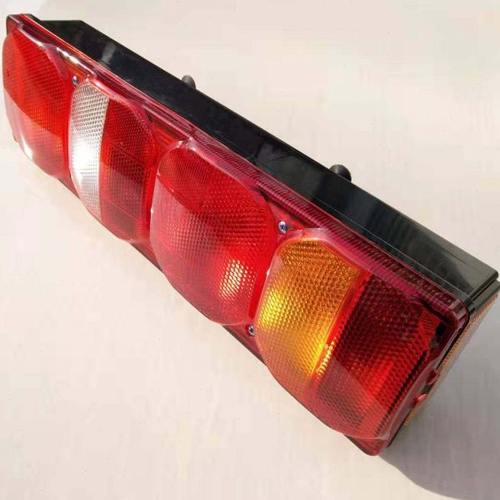 适配重汽豪沃A7后尾灯T7H T5G总成汕德卡C7H倒车刹车灯原车灯泡款