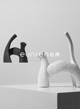现代北欧抽象小猫摆件软装样板房间售楼部儿童房动物家具装饰品