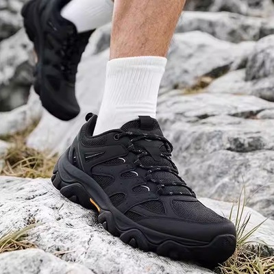 乐途户外登山鞋防滑耐磨徒步鞋男