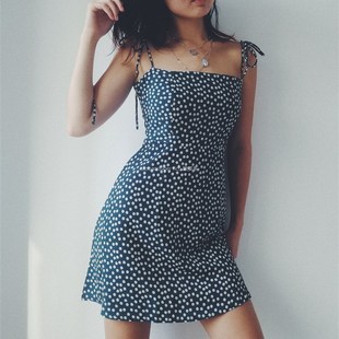 Super欧美博主款 连衣裙短裙A字裙 少女风碎花吊带平口肩部绑带修身