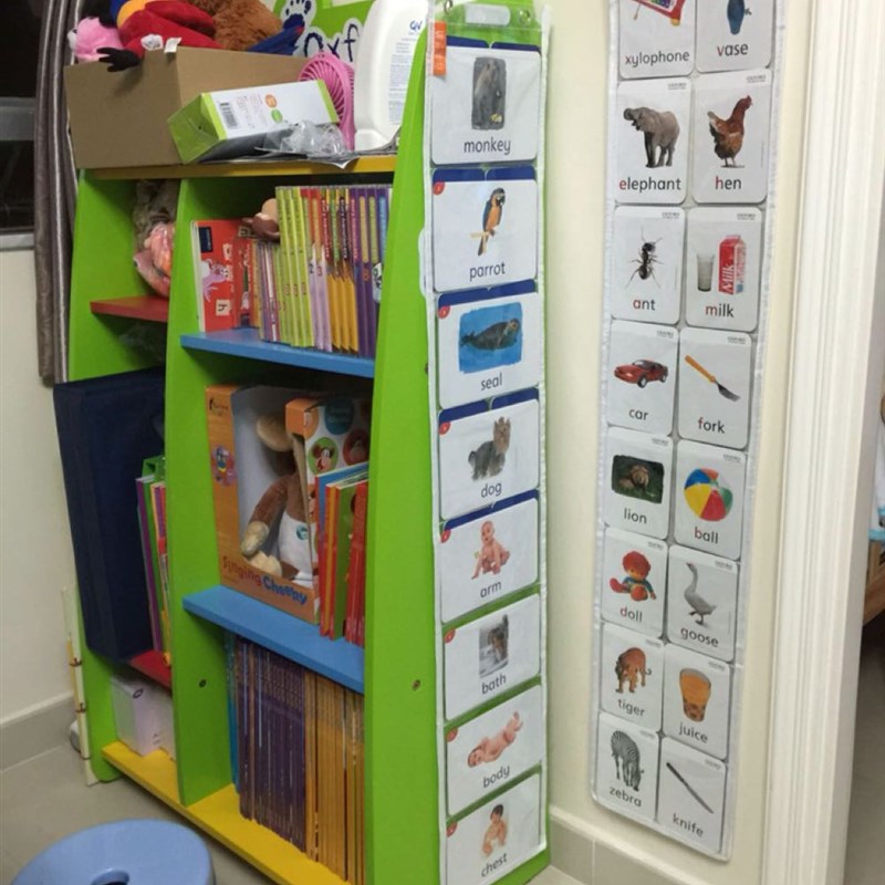 香港妈妈定制8格16格儿童识字卡收纳挂袋字诘透明U字母组词语插袋