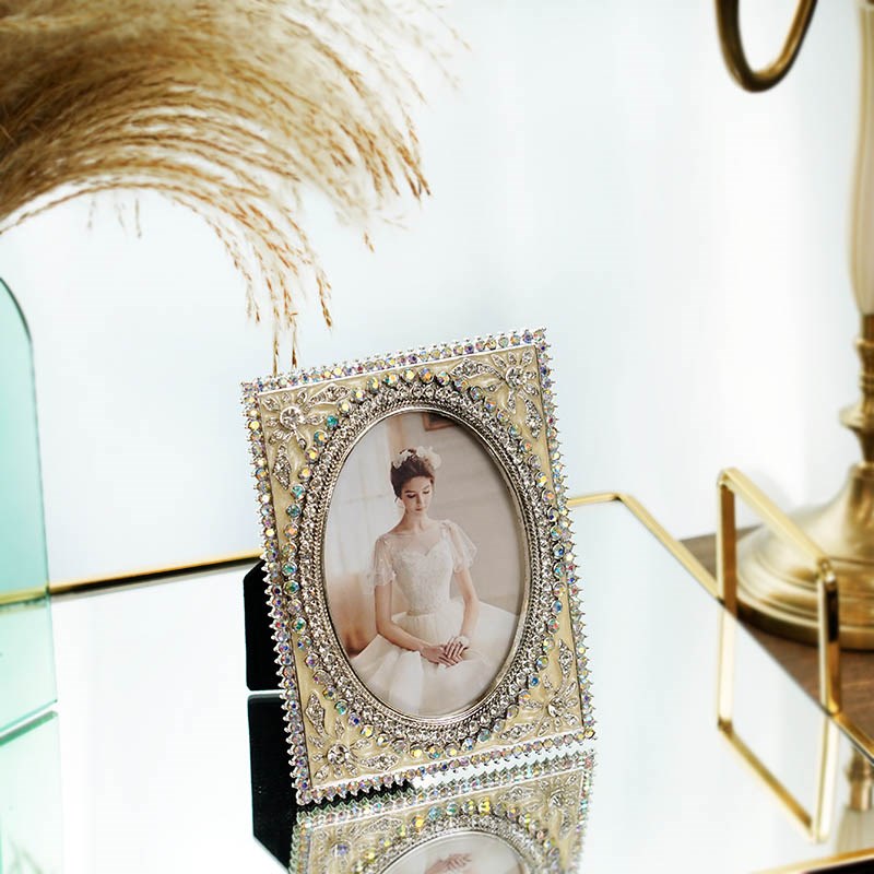 费灵家居清新金属满钻镶嵌轻奢相框 欧式可爱婚纱照相架摆台摆件