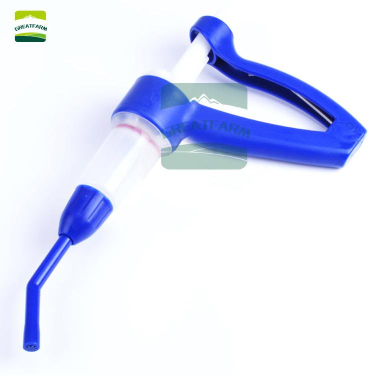 喷洒型兽用投药器畜牧养殖场用灌药枪带壶给药器喂药枪猪场喂药器