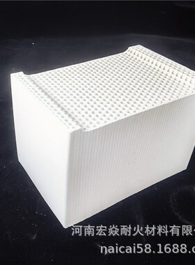 宏焱耐材供应刚玉k莫来石质孔径6-8mm纯白蜂窝砖蓄热体厂家