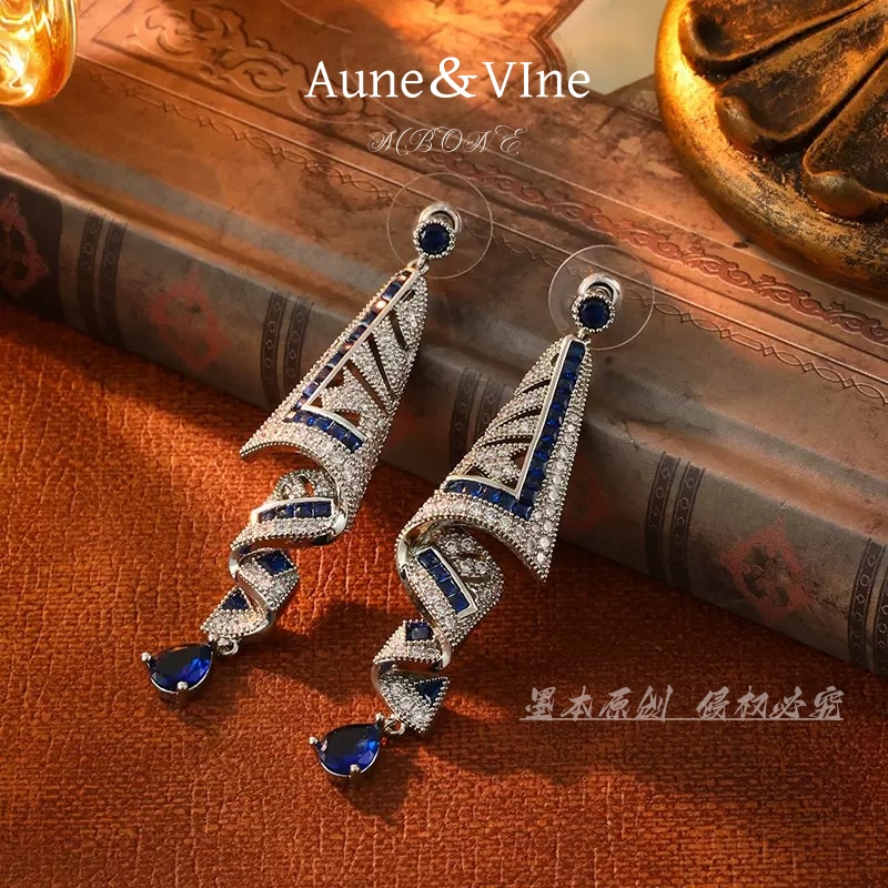 5152 法【蓝丝带】S925纯银针欧美原单时尚重工修饰脸型耳饰