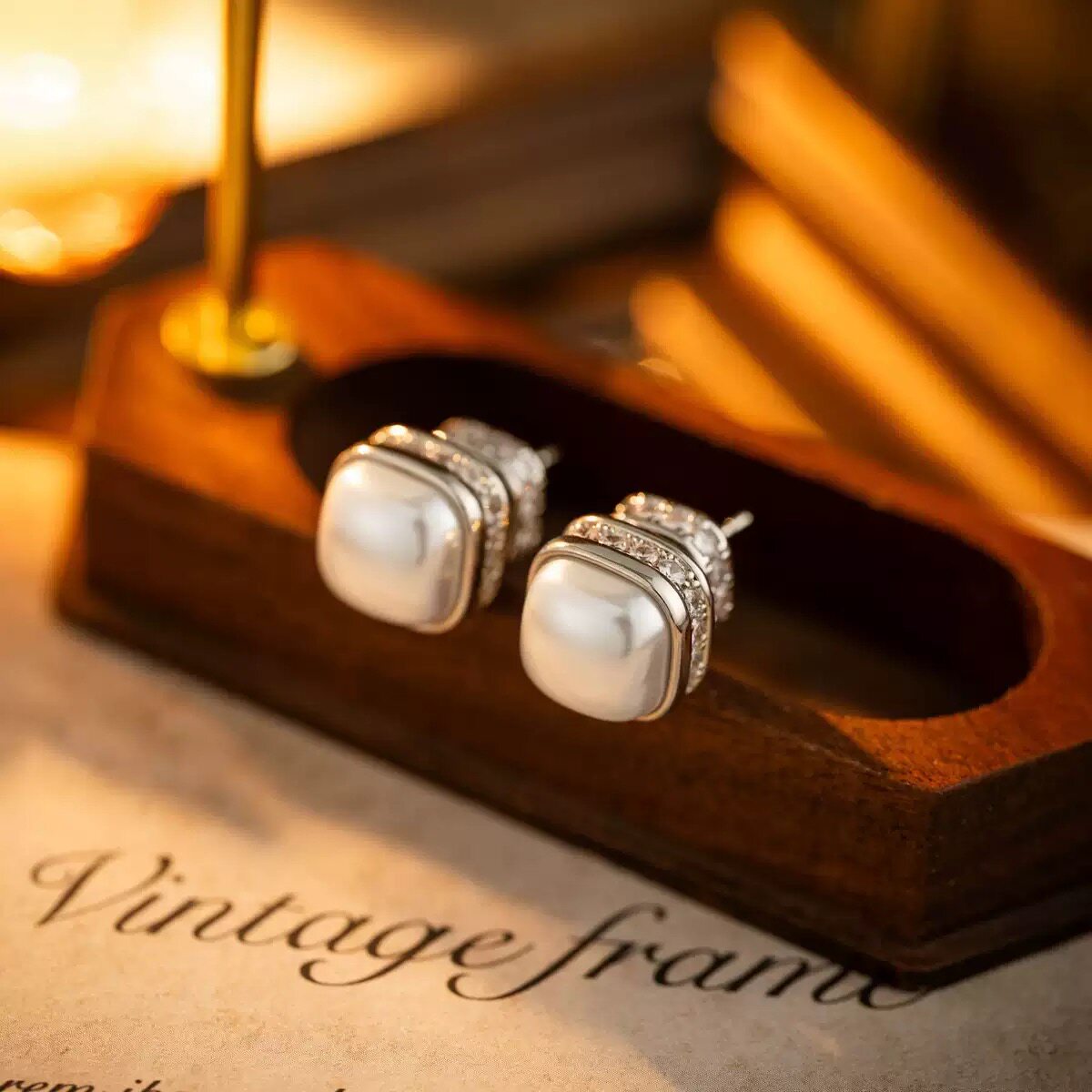 5192【夏日寻光】高级感轻奢复古耳钉耳饰女