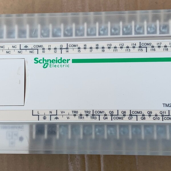 PLC   TM218LDA40DRPHN  询价