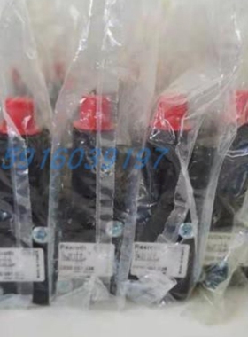 0820051026 1825504875 0820051025 R480712158 1827010606