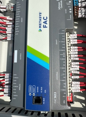 江森FAC3613控制器，拆机功能完好，成色几乎全新。实物拍