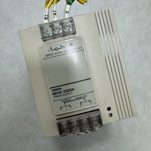【议价】电源S8VS-24024AP,功能包好,实物图