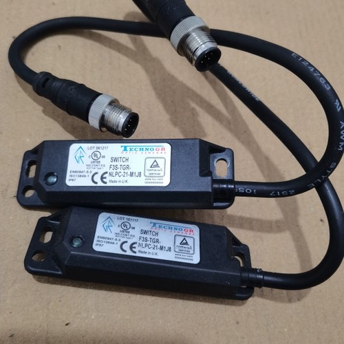 TECHNOGR光学传感器F3S-TGR-NLPC-21-M