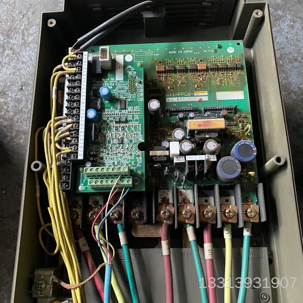 H11-11-4C4H 富士电梯变频器11kw 成色如图议价也可维修