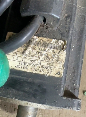 安川伺服电机SGMAH-02AAA41拆机包好 需要联系【议价】