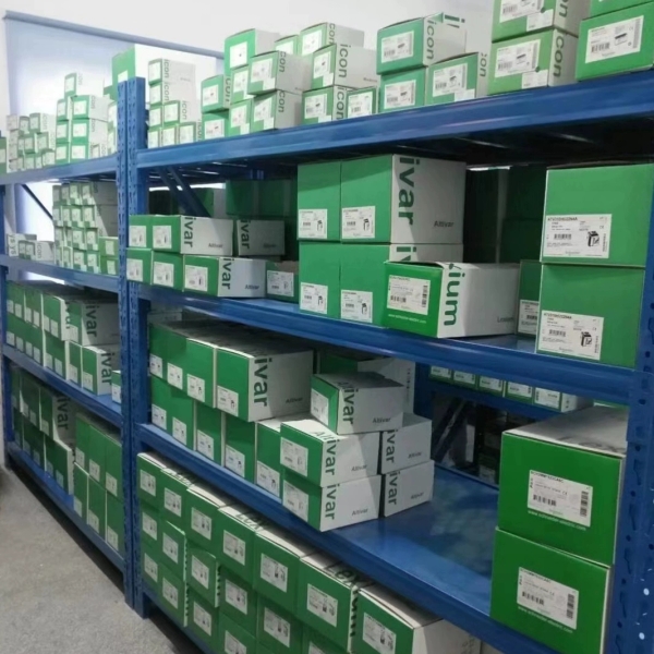 TM262L01MESE8T TM262L20/TM262M15MESS8T TM262M25MESS8T  /35ME