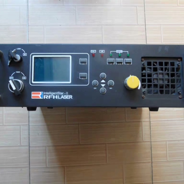 瑞丰恒紫外激光电源UV激光器RLP01-6.7V/9A-22