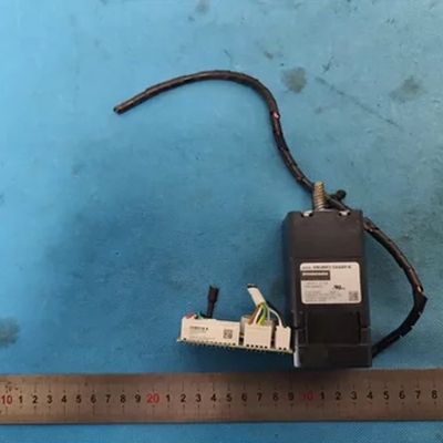 日本东方步进电机DRLM42-04A8P-K(驱动器已卖完)