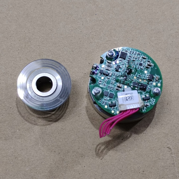 汇川编码器EA33B26M16H5M4,内孔尺寸8mm,询价