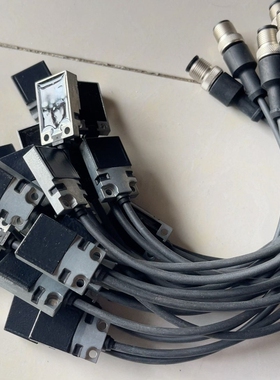 BALLUF巴鲁夫BES02PT++BES+R01ZC-PS