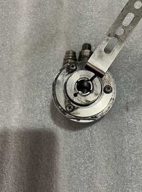 KUBLE，8.5888.54C2.C212，成色如图所示