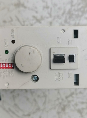 VFD001L21A 台达220V100W变频调速器，实物拍【议价】