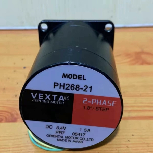 东方电机PH268-21步进电机 VEXTA  议价