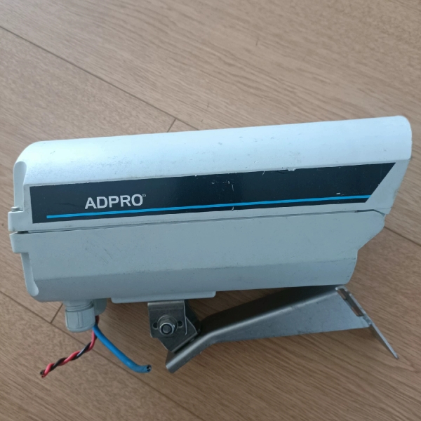 ADPRO PRO 18H空间探测器  防水外壳，自加温式高